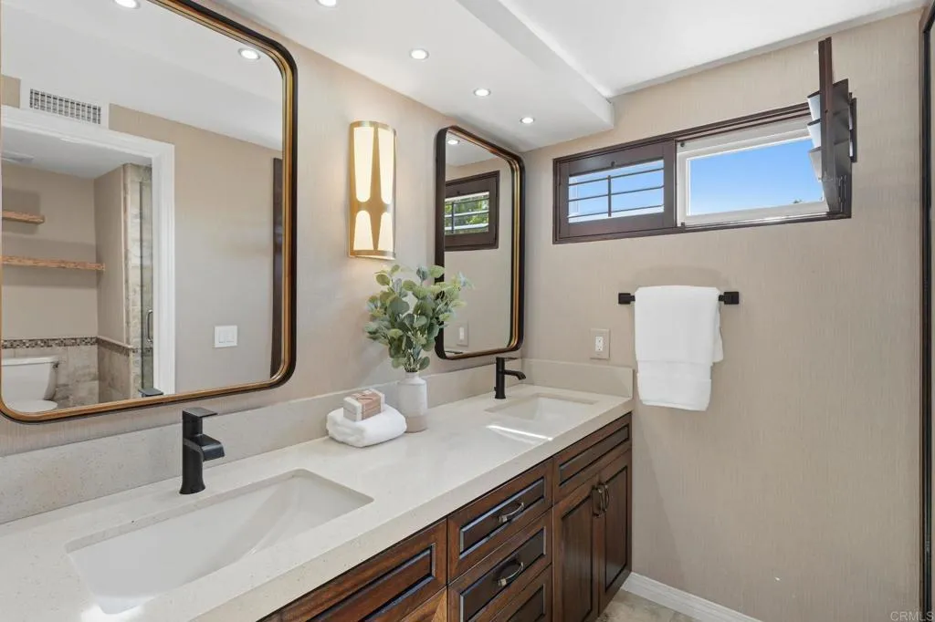 Photo #32: NDP2601876 Listing: Photo #32