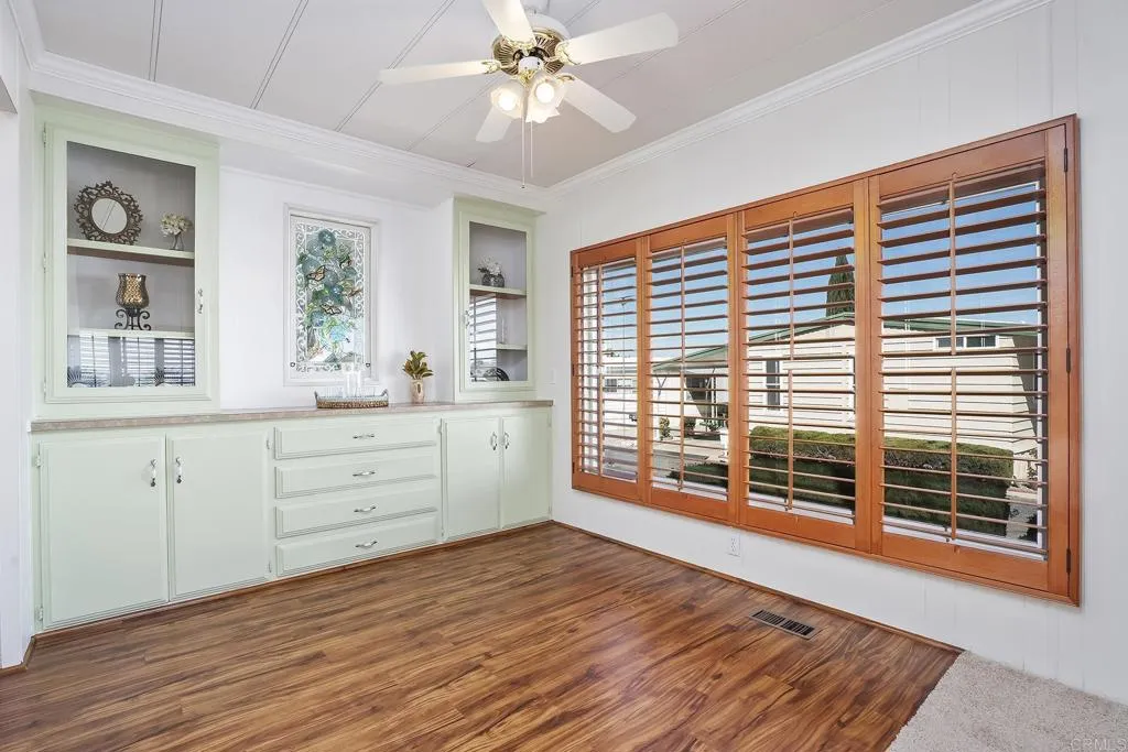 https://cdn.realtyfeed.com/cdn/127/306653416/8435f20e0c3e16c9b4374933e6daad83.webp