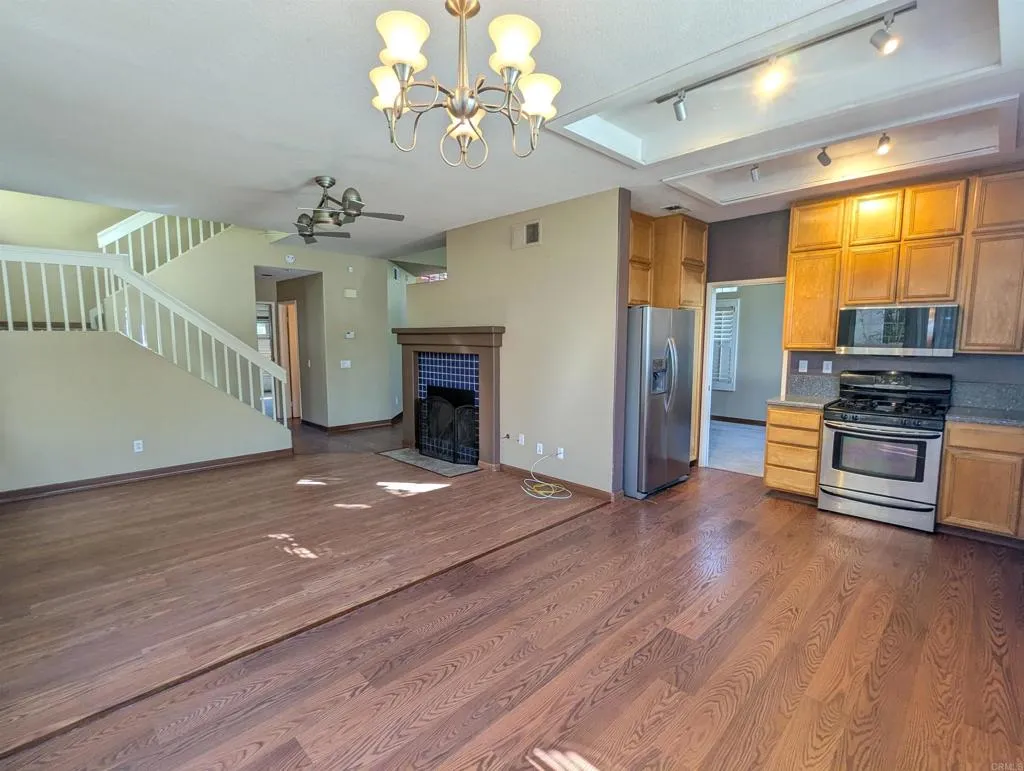 1560 Via Botero, Oceanside, CA 92056 - Photo 4 of 17, Oceanside, CA