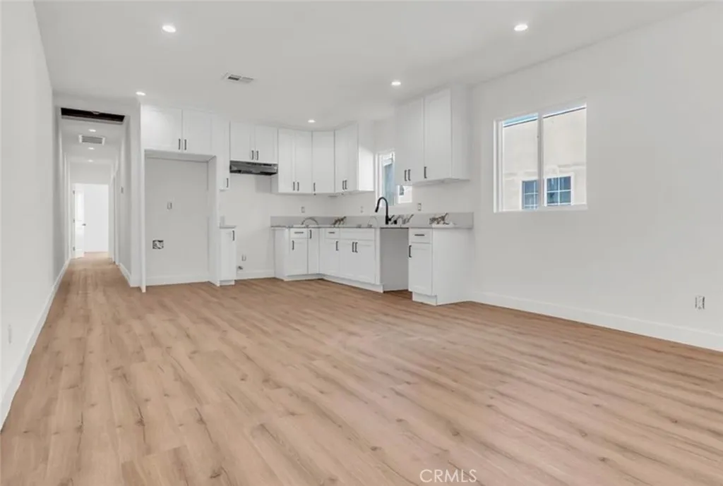 Los Angeles, CA 90018