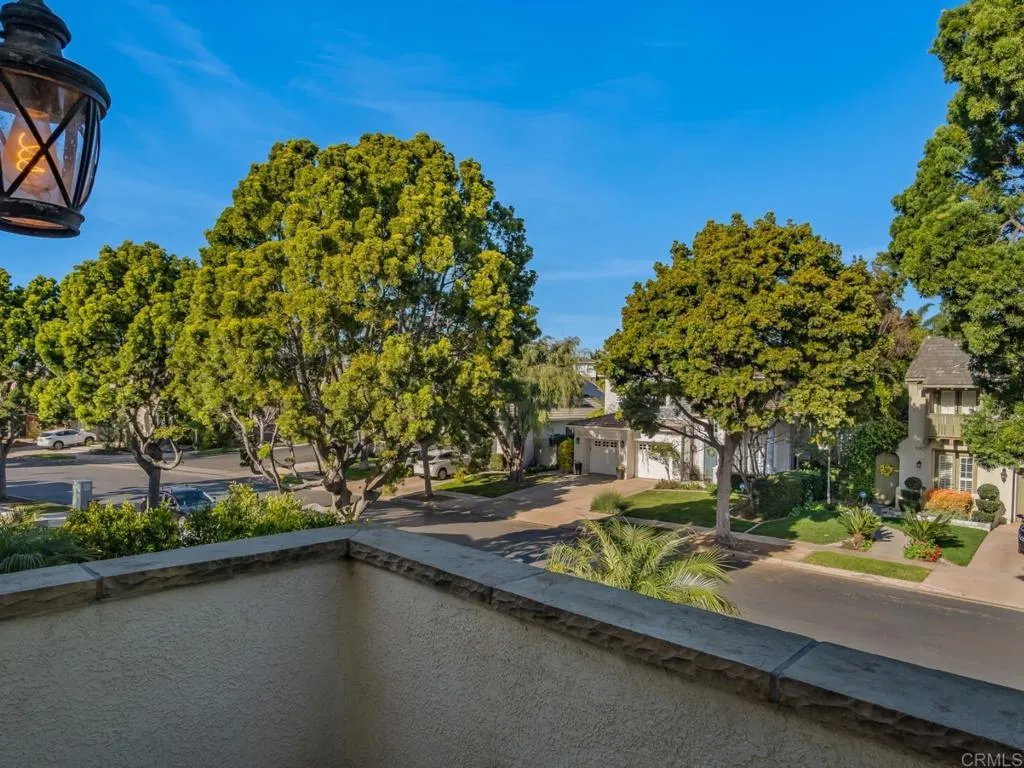 https://cdn.realtyfeed.com/cdn/127/306653556/75aca4cce1aa0f9382d501d508909ed9.webp