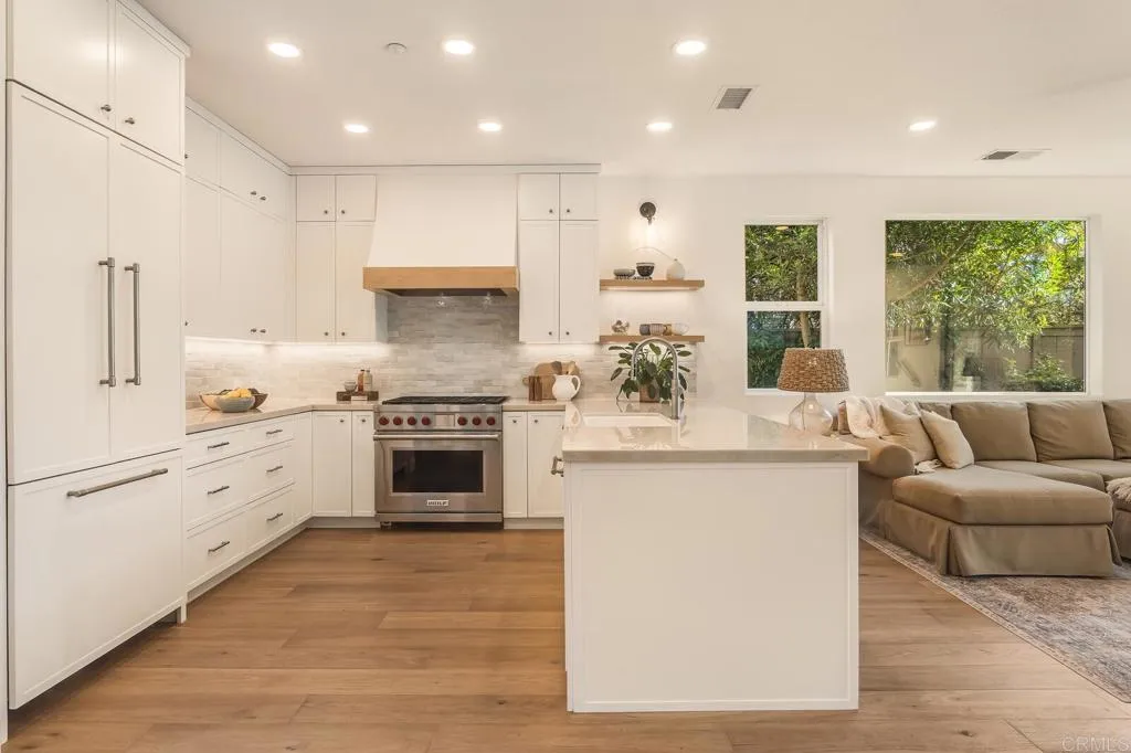 https://cdn.realtyfeed.com/cdn/127/306653556/ae750ce8999230d053f55a0065496987.webp