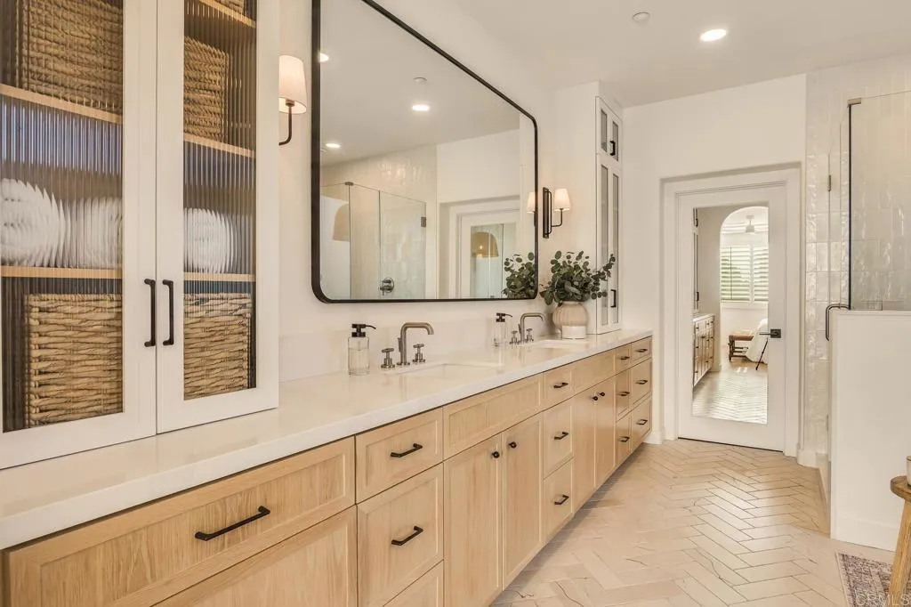 https://cdn.realtyfeed.com/cdn/127/306653556/ec355b92a73dca1385e544173d05c596.webp