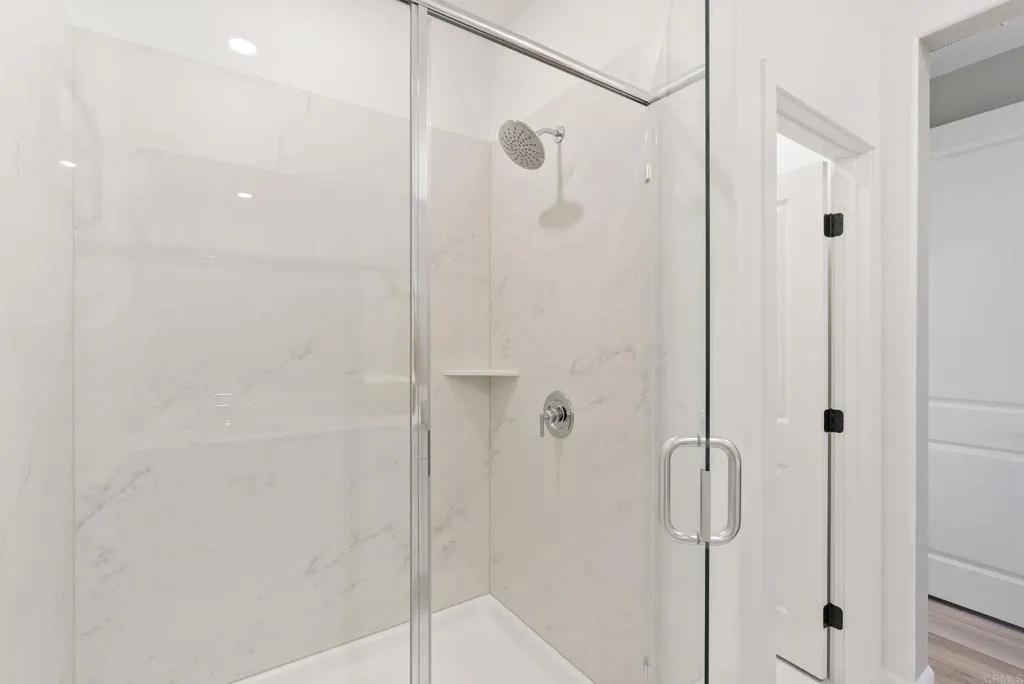 Photo #16: NDP2601888 Listing: Photo #16