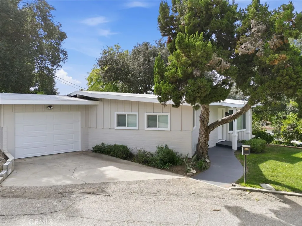 3370 Pachappa Hill, Riverside, CA 92506 - Photo 3 of 35, Riverside, CA