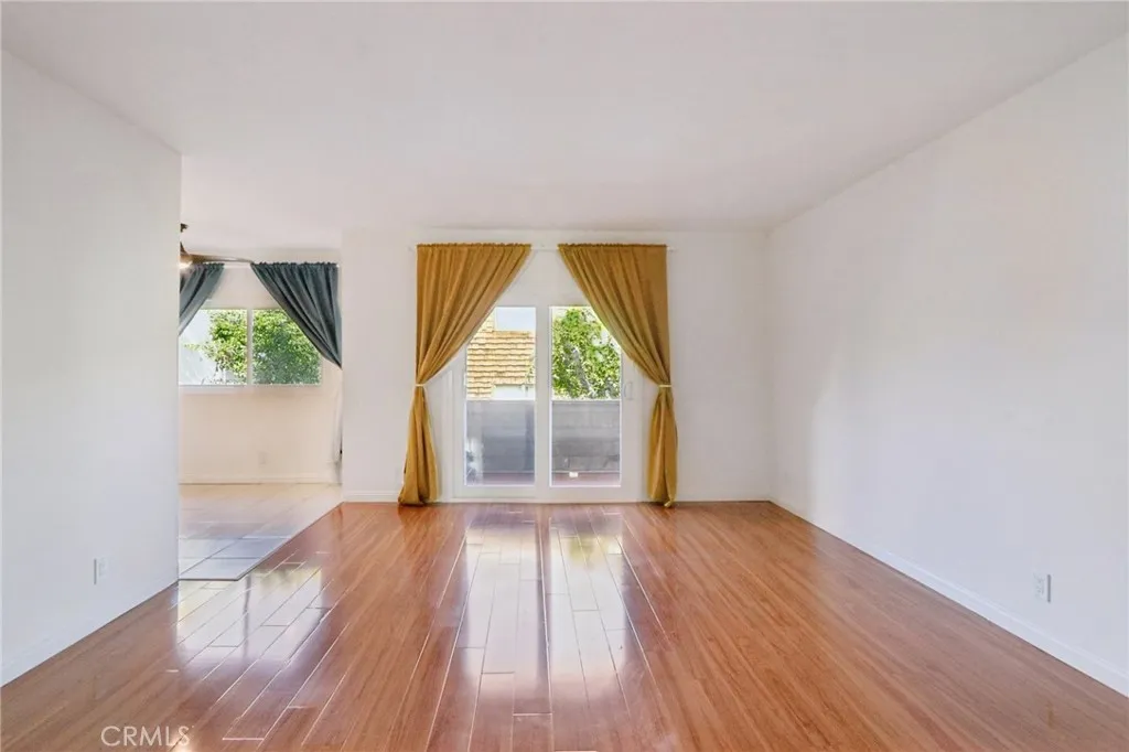 5400 Newcastle Avenue Unit 70, Encino, CA 91316 - Photo 2 of 25, Encino, CA