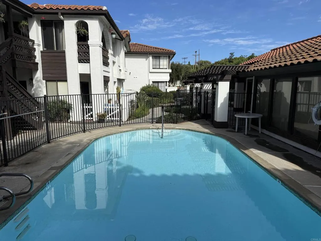 Photo #17: PTP2601511 Listing: Photo #17