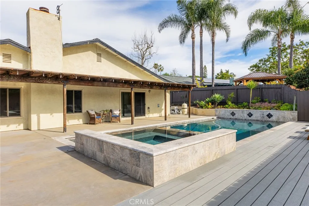 https://cdn.realtyfeed.com/cdn/127/306653647/1f9cc20d287e9c38221a4d1af31a839d.webp
