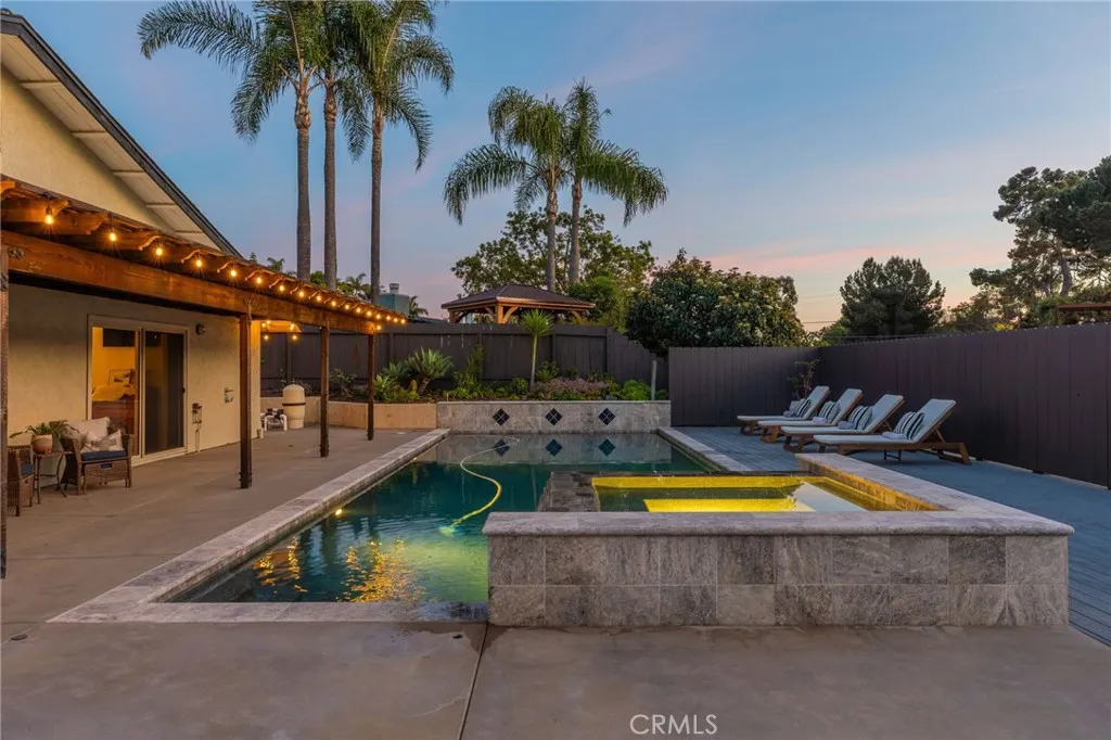 https://cdn.realtyfeed.com/cdn/127/306653647/ab39bd366283fe7c0961e7052343223b.webp