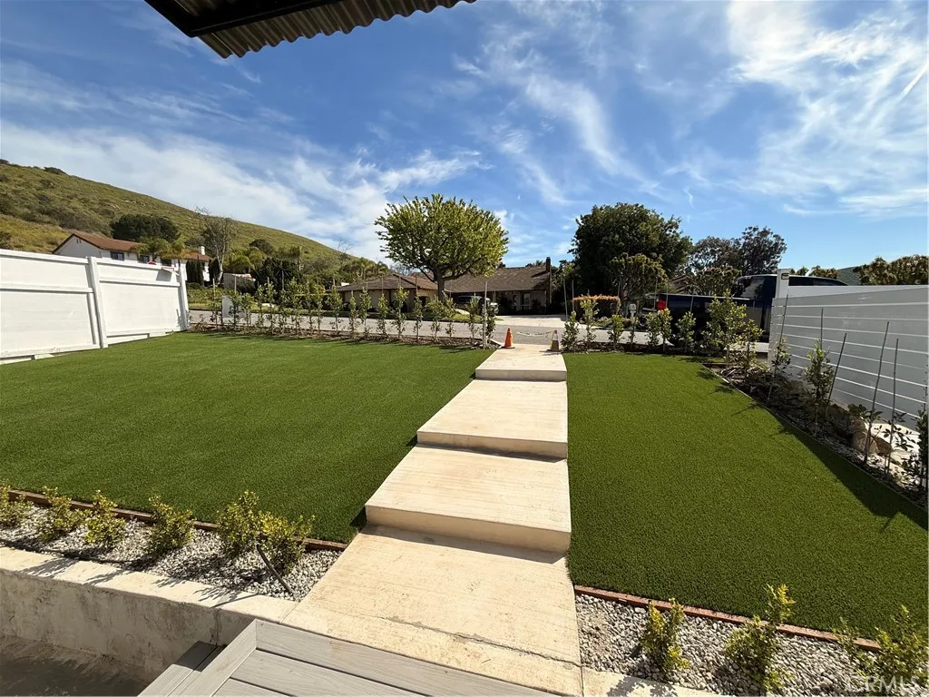 1325 Camino Cristobal, Thousand Oaks, CA 91360 - Photo 4 of 14, Thousand Oaks, CA