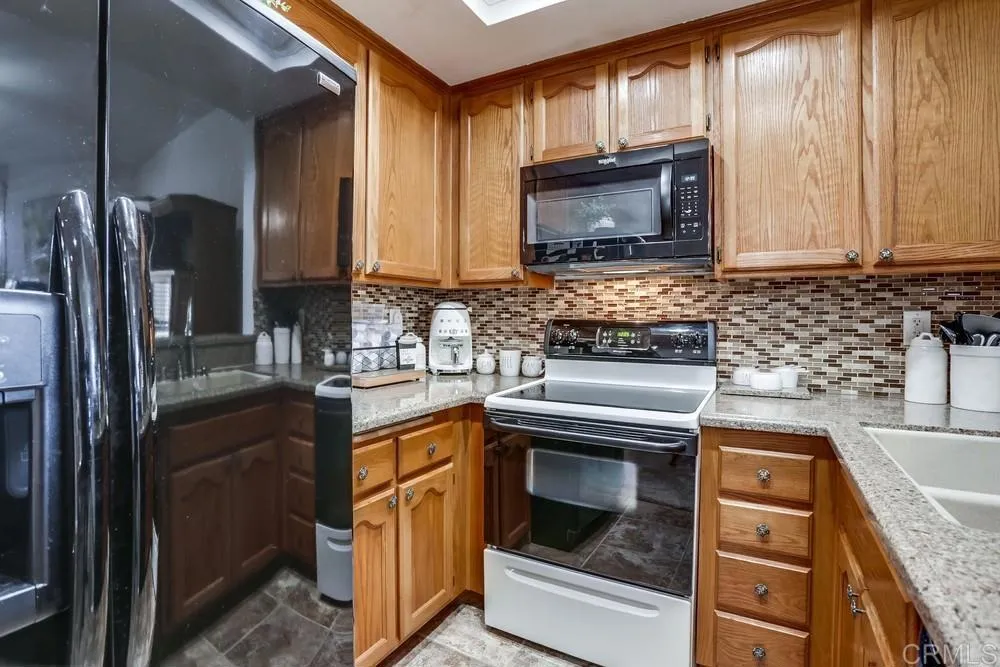 Photo #9: PTP2601514 Listing: Photo #9