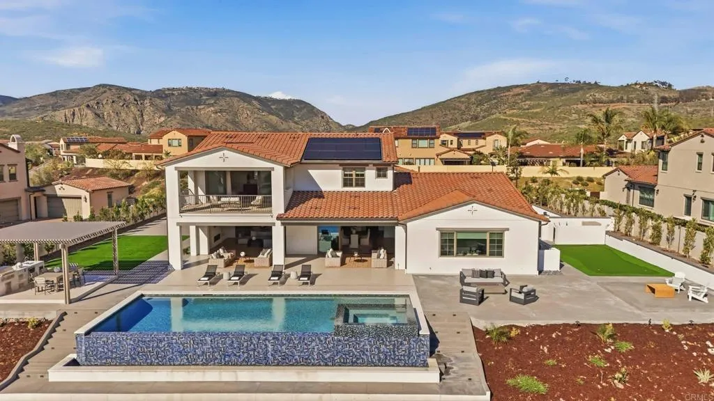 8451 Hidden Cove Way, San Diego, CA, 92127