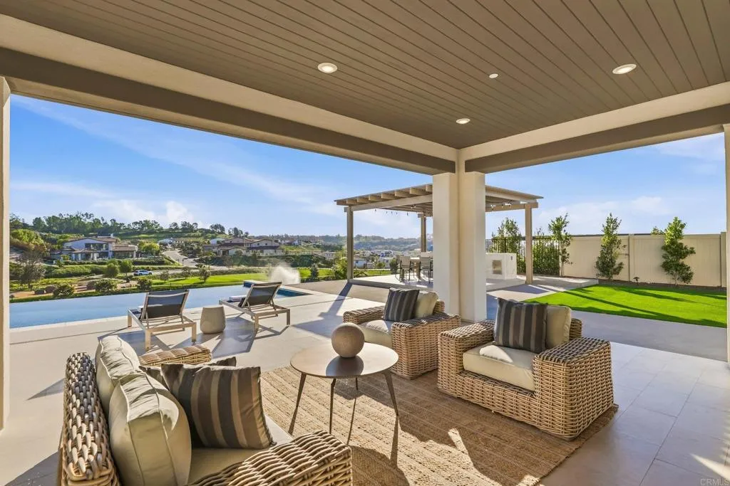 8451 Hidden Cove Way, San Diego, CA, 92127