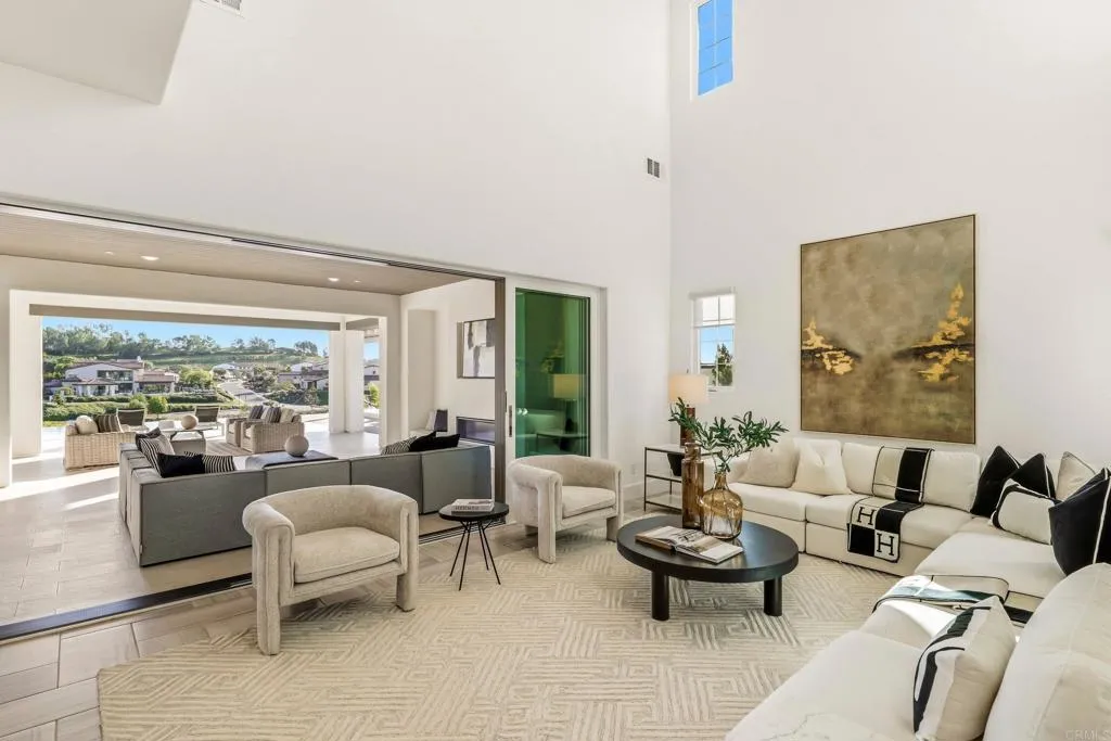 8451 Hidden Cove Way, San Diego, CA, 92127