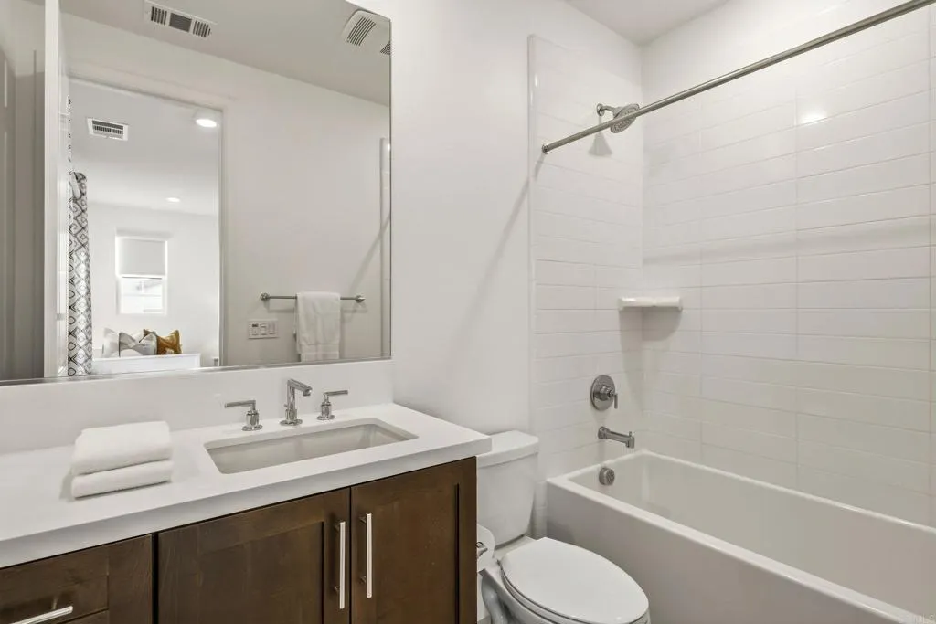 8451 Hidden Cove Way, San Diego, CA, 92127
