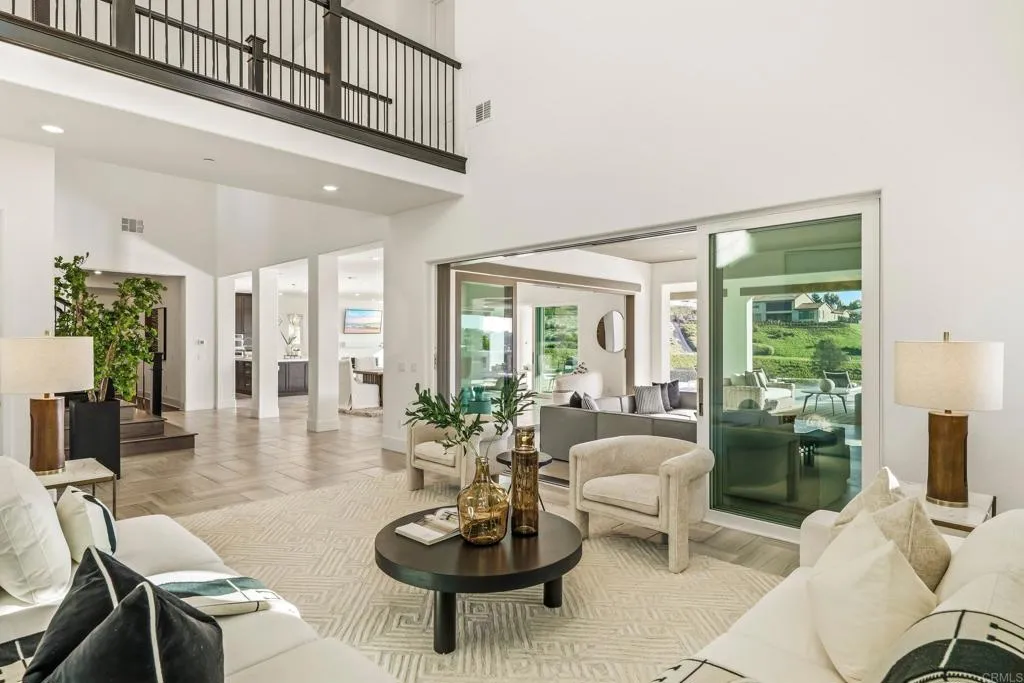 8451 Hidden Cove Way, San Diego, CA, 92127
