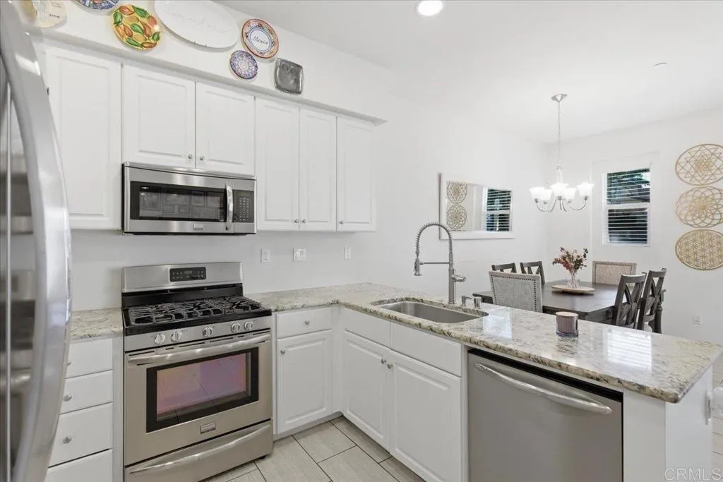 Photo #4: PTP2601513 Listing: Photo #4