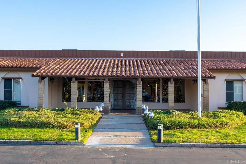 https://cdn.realtyfeed.com/cdn/127/306653716/14b7b7ada2713b097bd5775557afa28c.webp