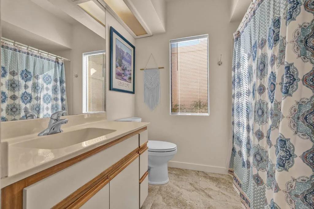 https://cdn.realtyfeed.com/cdn/127/306653750/3a52e282ac55746f7cf8711a4912db0f.webp