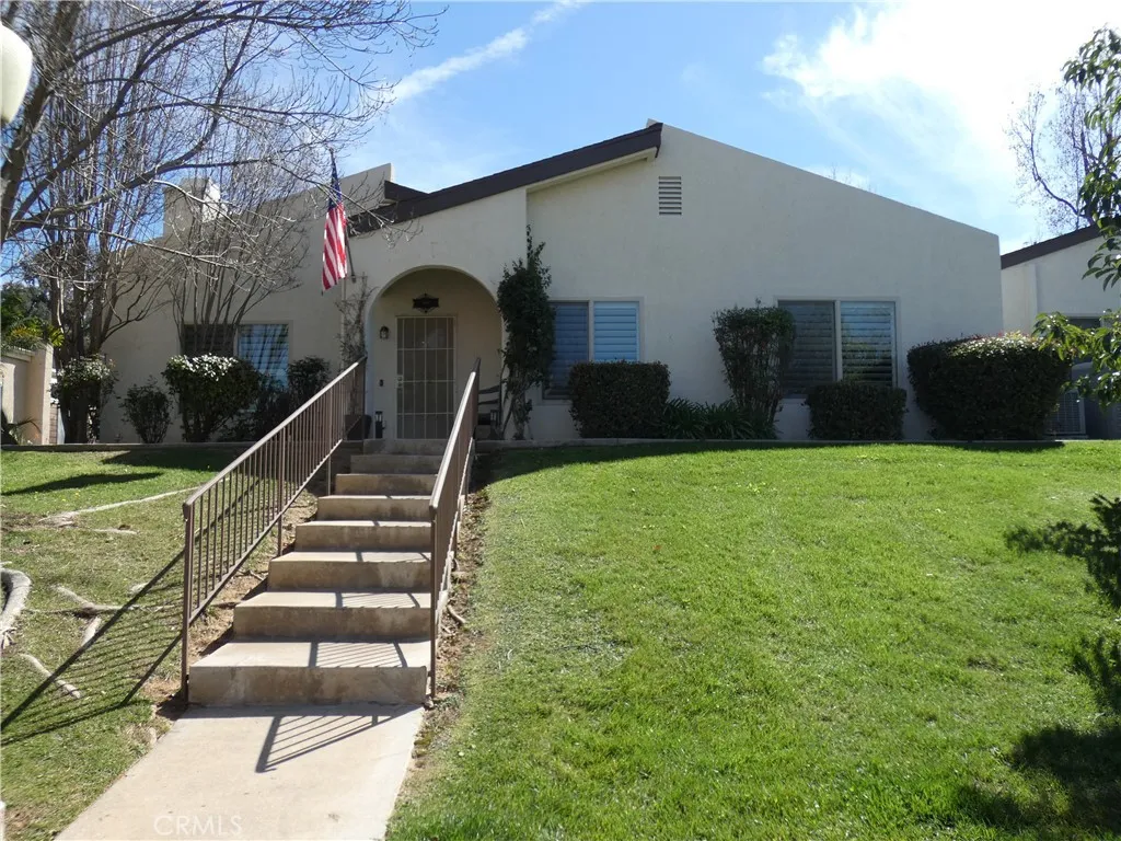 1032 Ardmore Circle, Redlands, CA 92374 - Photo 3 of 25, Redlands, CA