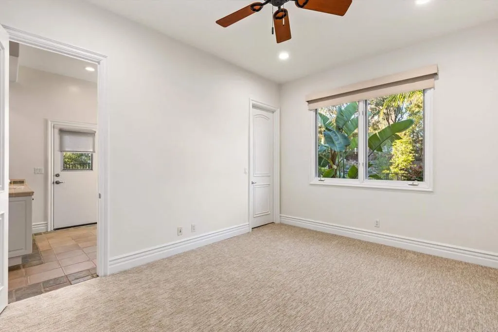 https://cdn.realtyfeed.com/cdn/127/306653846/2832abf5e5905f6e6917c1a1556225e2.webp