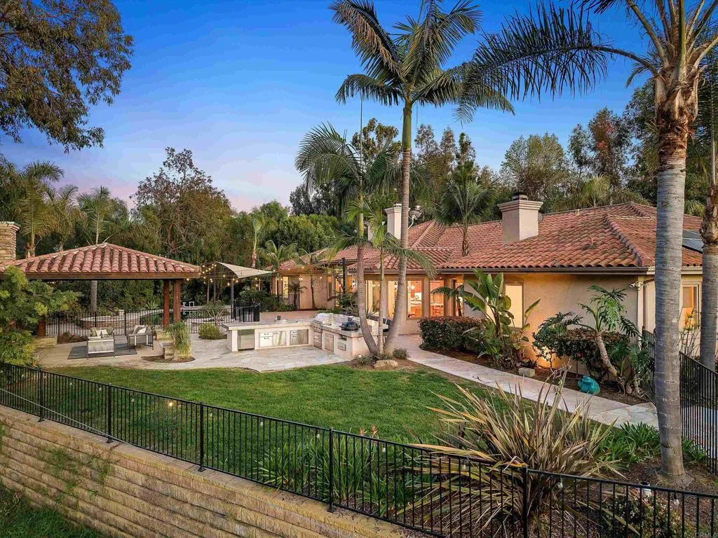https://cdn.realtyfeed.com/cdn/127/306653846/c8094984e1f7423792b604c123405c60.webp