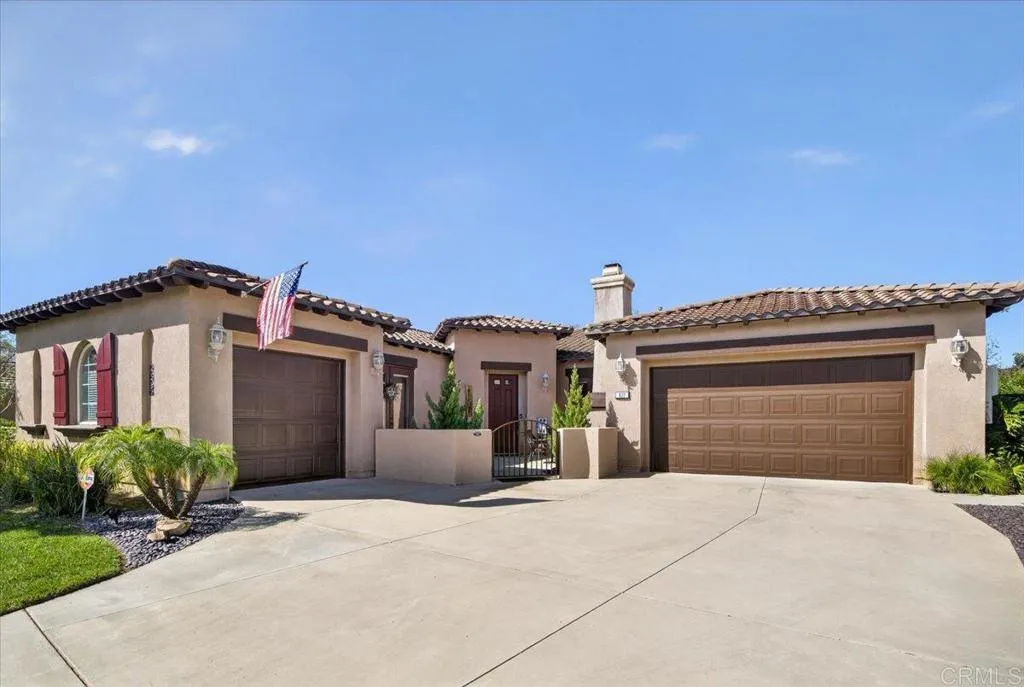 877 Hidden View Lane, Escondido, CA, 92027