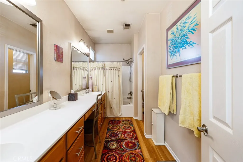 Photo #27: SW26043564 Listing: Photo #27