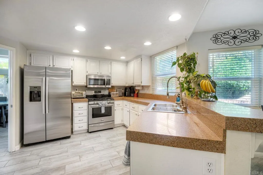 https://cdn.realtyfeed.com/cdn/127/306653884/5a2991762a6a2bc5c89a794e42e27f6d.webp