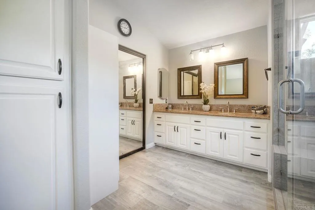 https://cdn.realtyfeed.com/cdn/127/306653884/7bd53c38ddf394d72f1550ff92a19592.webp