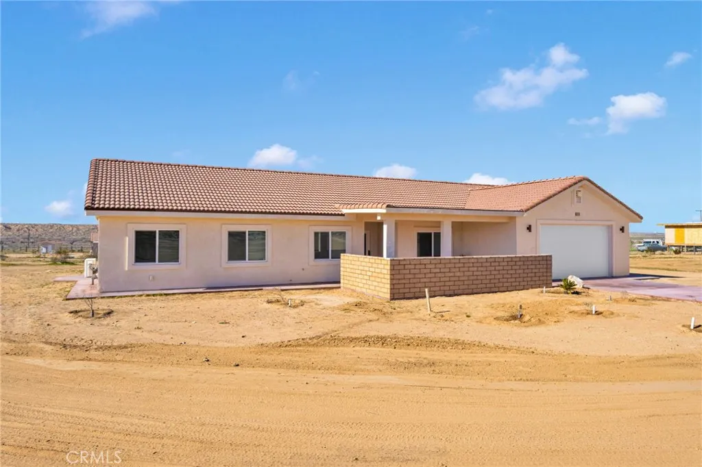 24548 Ledbury, Oro Grande, CA 92368 - Photo 2 of 59, Oro Grande, CA