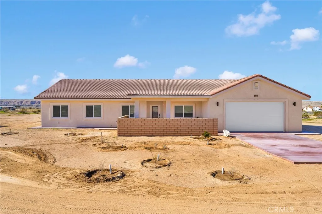 24548 Ledbury, Oro Grande, CA 92368 - Photo 3 of 59, Oro Grande, CA