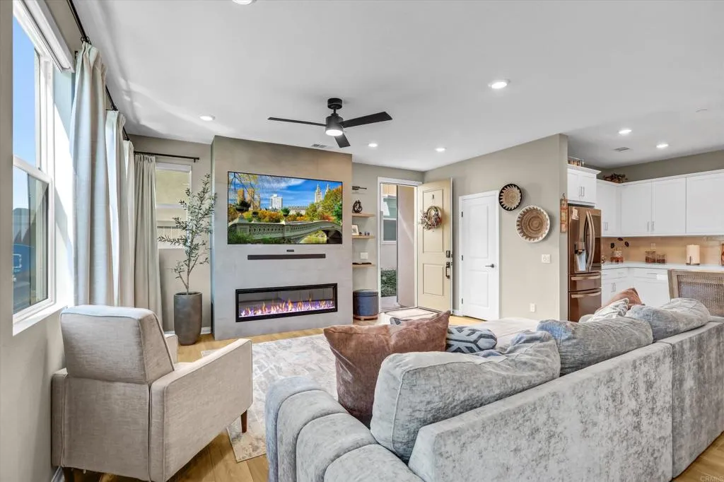 Photo #5: PTP2601524 Listing: Photo #5