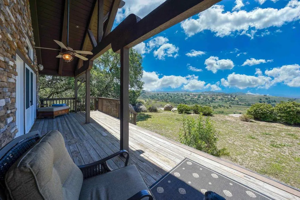 https://cdn.realtyfeed.com/cdn/127/306653989/9620b8e5be855bc434b7c6697b15edac.webp