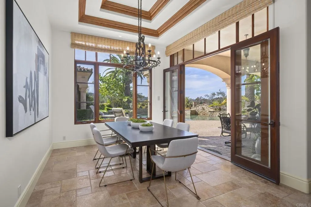 https://cdn.realtyfeed.com/cdn/127/306653997/383ea09a6d64d244428d4d9a11483e93.webp