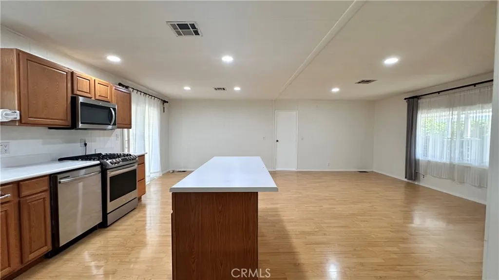14055 Lake View Drive, La Mirada, CA 90638 - Photo 2 of 23, La Mirada, CA