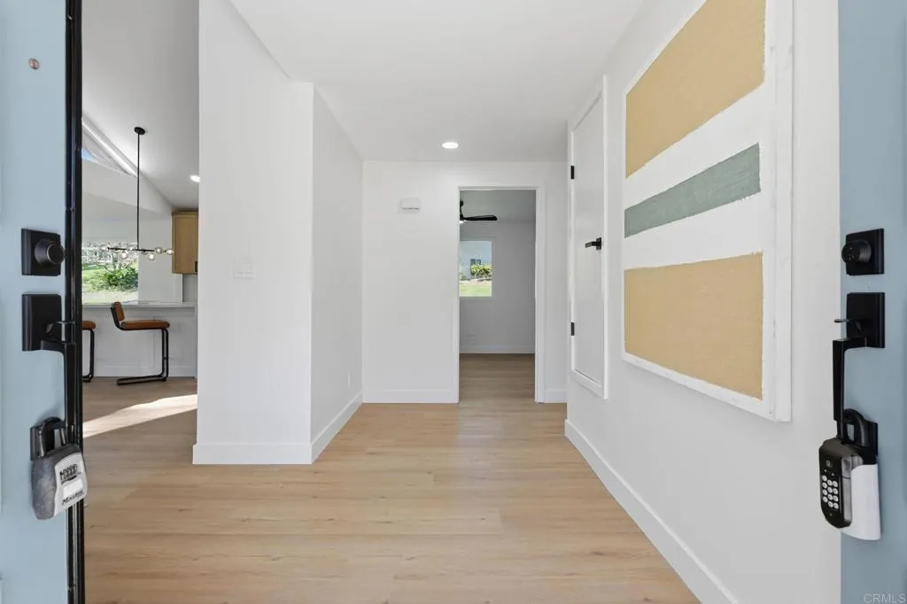https://cdn.realtyfeed.com/cdn/127/306654041/69350af6f986001e06ada7e3f6300629.webp