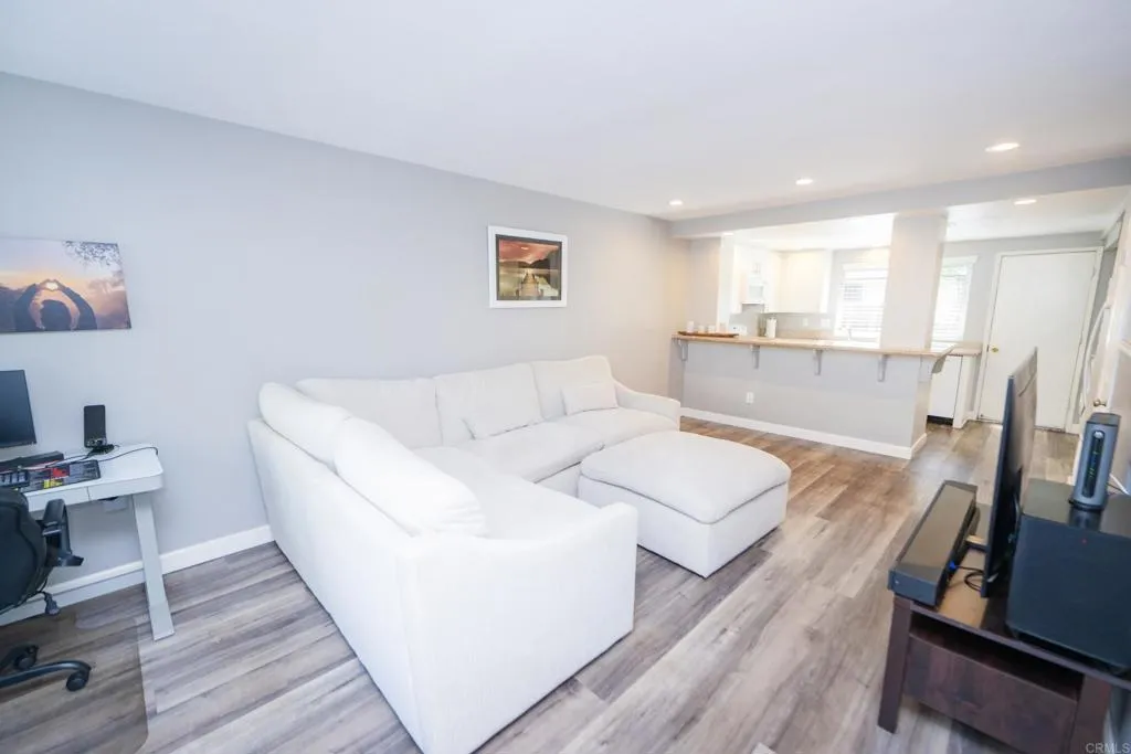 Photo #5: PTP2601528 Listing: Photo #5