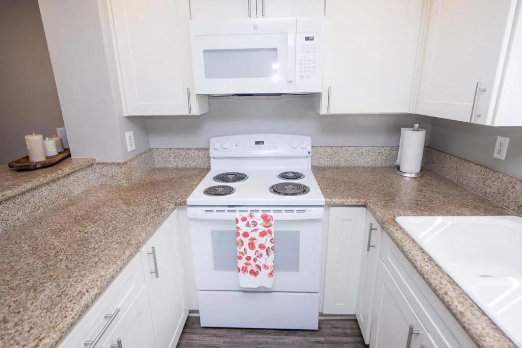 Photo #4: PTP2601528 Listing: Photo #4