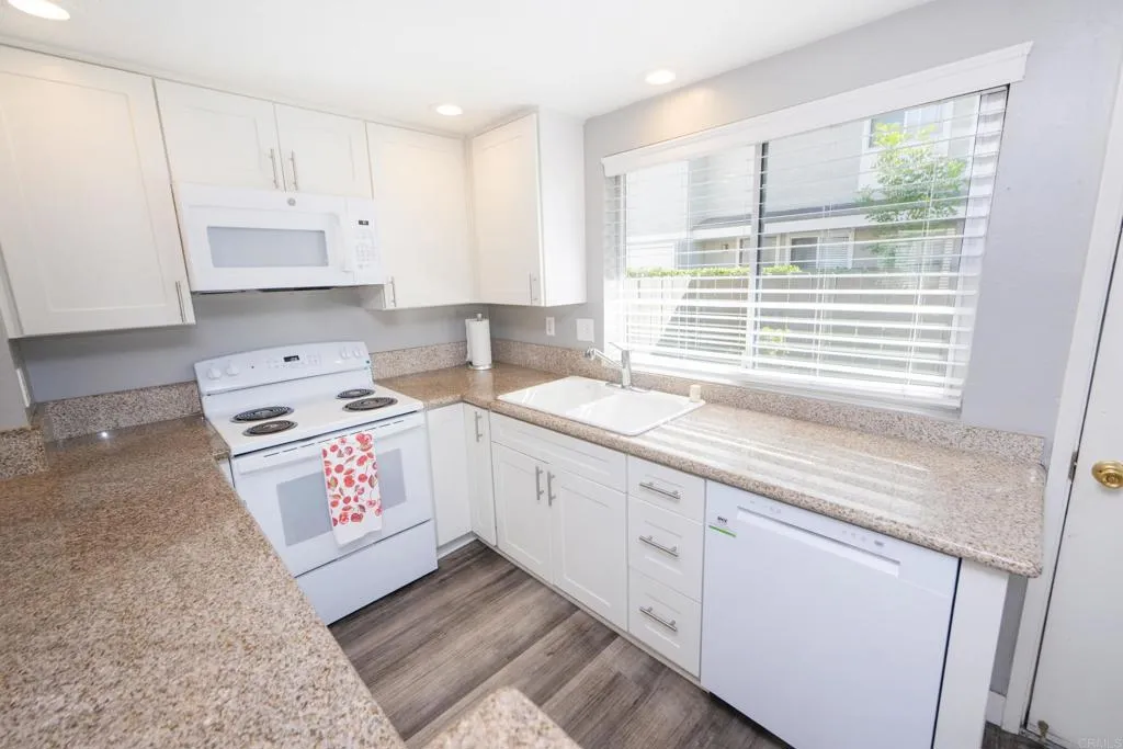 Photo #9: PTP2601528 Listing: Photo #9