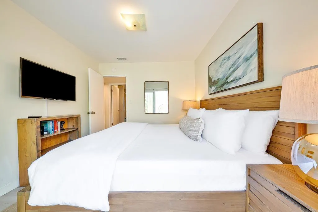 https://cdn.realtyfeed.com/cdn/127/306654141/3b9cba550a9fa902a0185c497ad9d300.webp