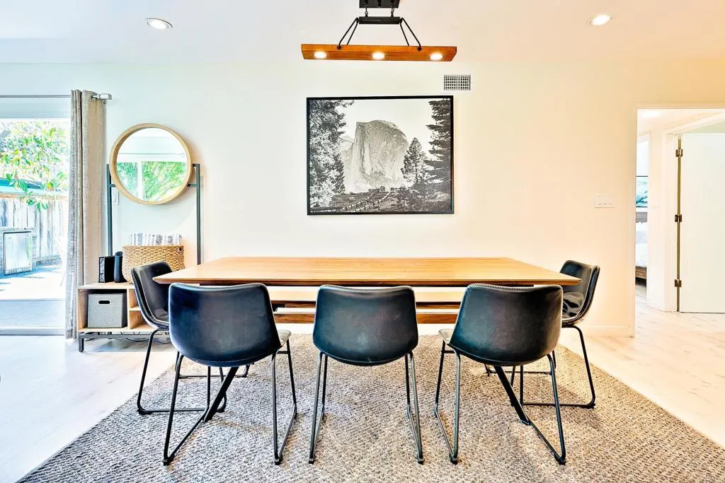 https://cdn.realtyfeed.com/cdn/127/306654141/44b8e17e968659eafb1e874075c4fa73.webp