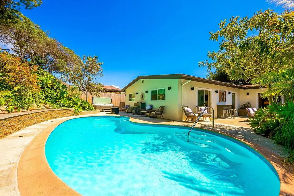 https://cdn.realtyfeed.com/cdn/127/306654141/5e980fd89c9bded280bb757bc3faca78.webp