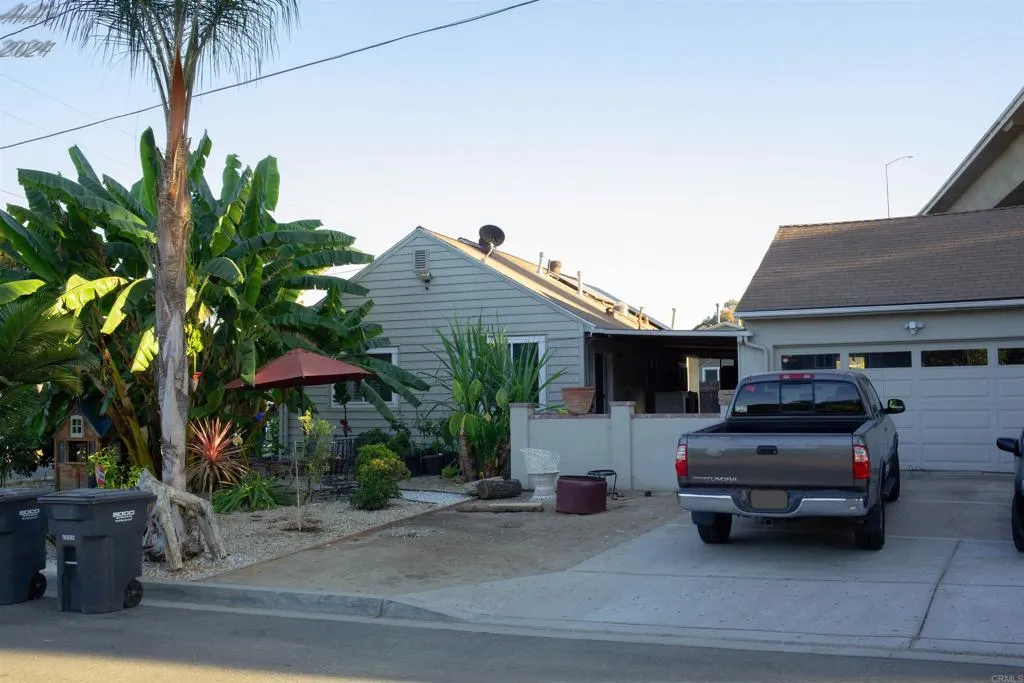 https://cdn.realtyfeed.com/cdn/127/306654146/071cb75cf876beb6813a447d344085f8.webp