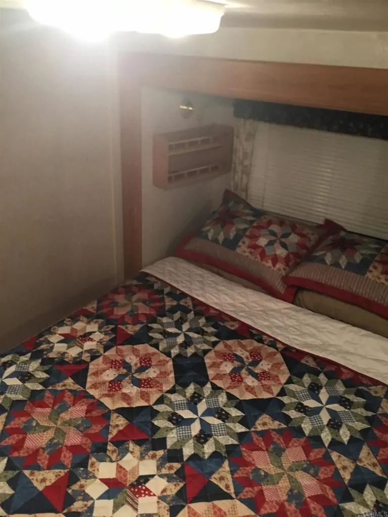 https://cdn.realtyfeed.com/cdn/127/306654146/aa1a37cb8412194c956fc24b9c3d3eb3.webp