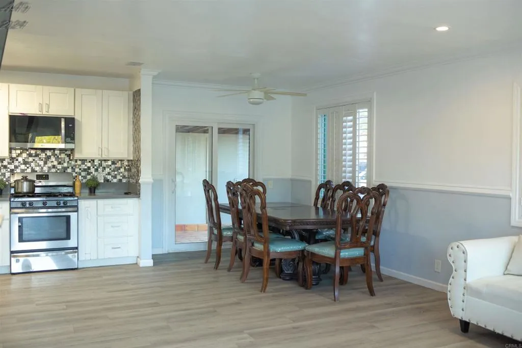 https://cdn.realtyfeed.com/cdn/127/306654146/ccf2444780e8df6848575855c0ba7f94.webp