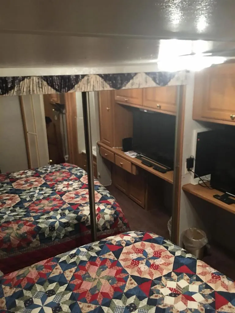 https://cdn.realtyfeed.com/cdn/127/306654146/e7e52e6da0381cf27dba7afdff7fdd22.webp