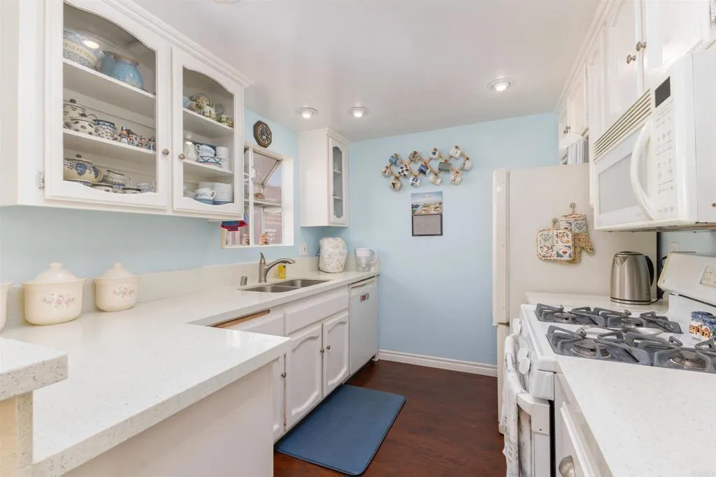 https://cdn.realtyfeed.com/cdn/127/306654223/1d83a5c3dc24256ca5c45faf819bc2b5.webp