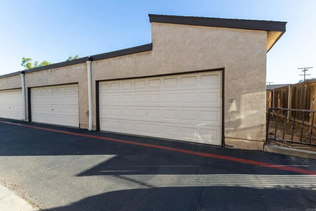 https://cdn.realtyfeed.com/cdn/127/306654223/bd74385e62cb02bc5f325b5c21bfb181.webp