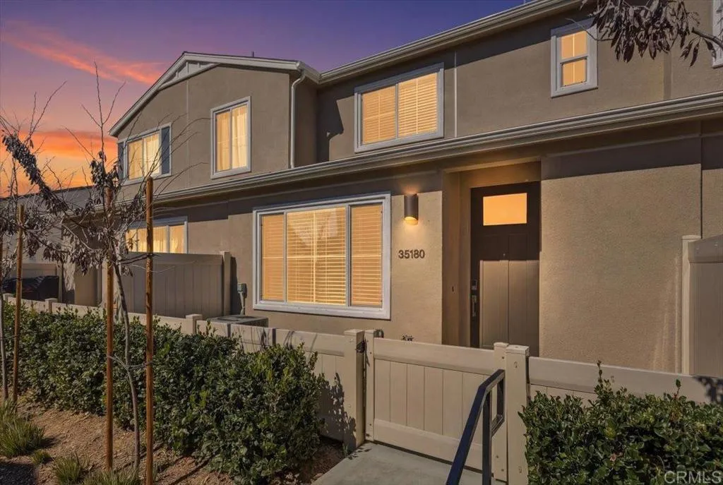 35180 Grove Trail, Fallbrook, CA 92028 - Main photo, Fallbrook, CA